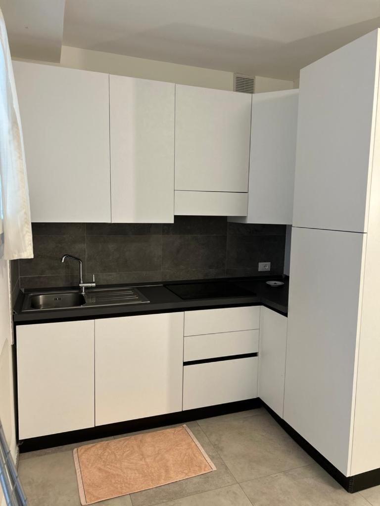 Frontemare Apartment *