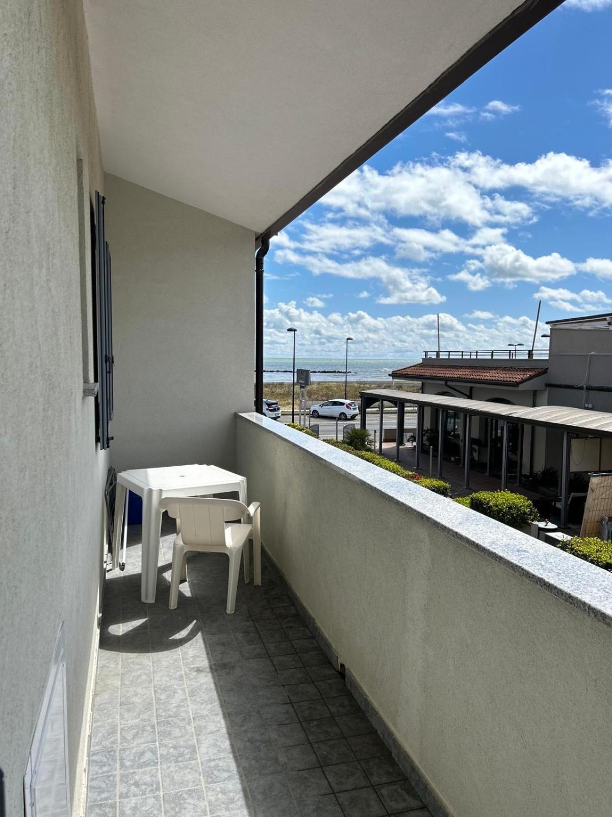 Apartment Frontemare *